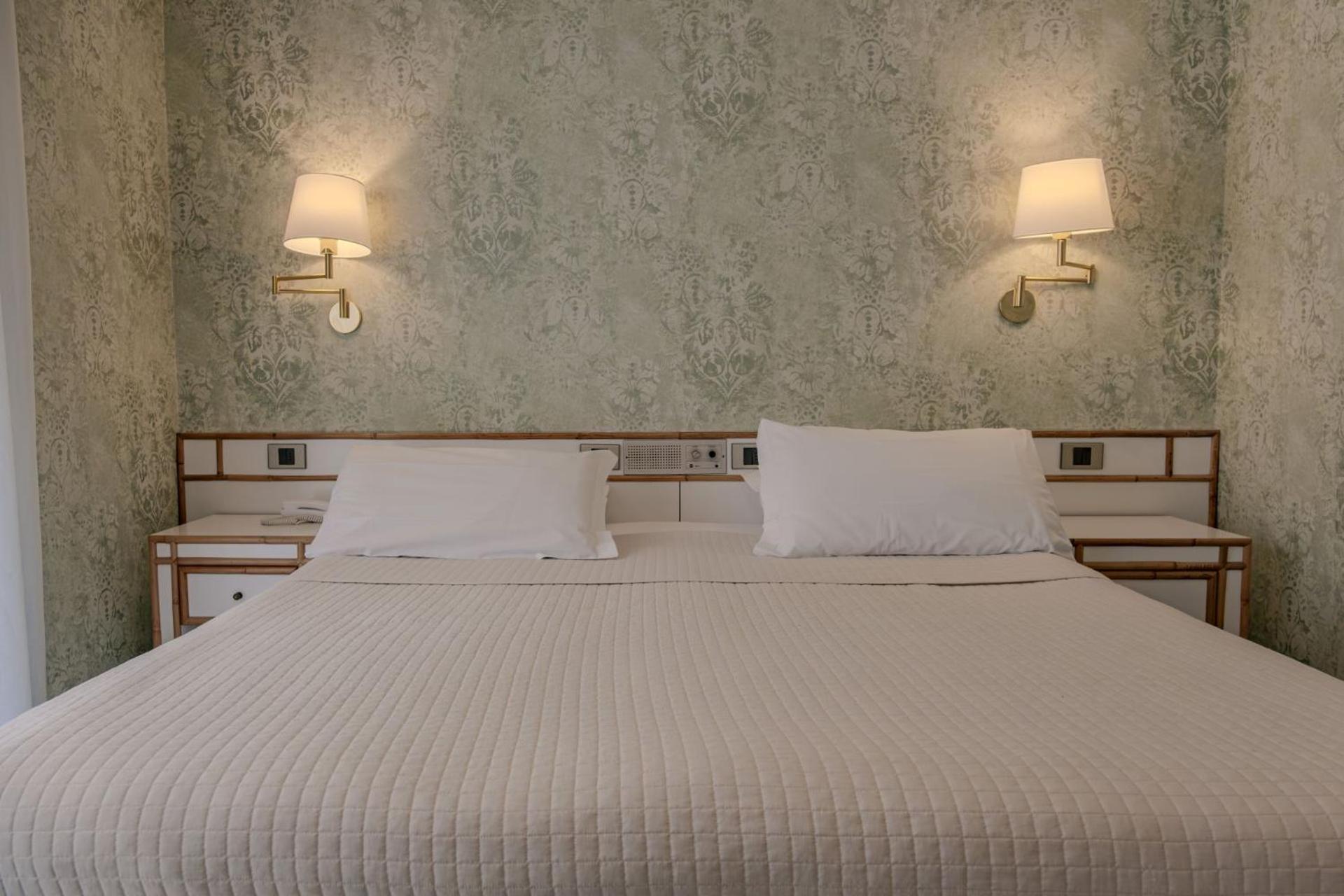 Hotel President - Vintage Hotel In Centro Ριτσόνε Εξωτερικό φωτογραφία