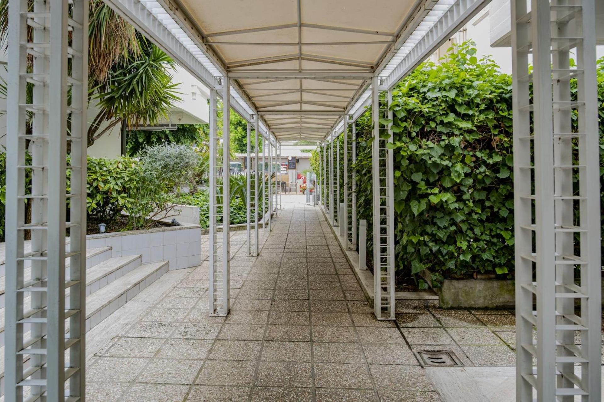 Hotel President - Vintage Hotel In Centro Ριτσόνε Εξωτερικό φωτογραφία