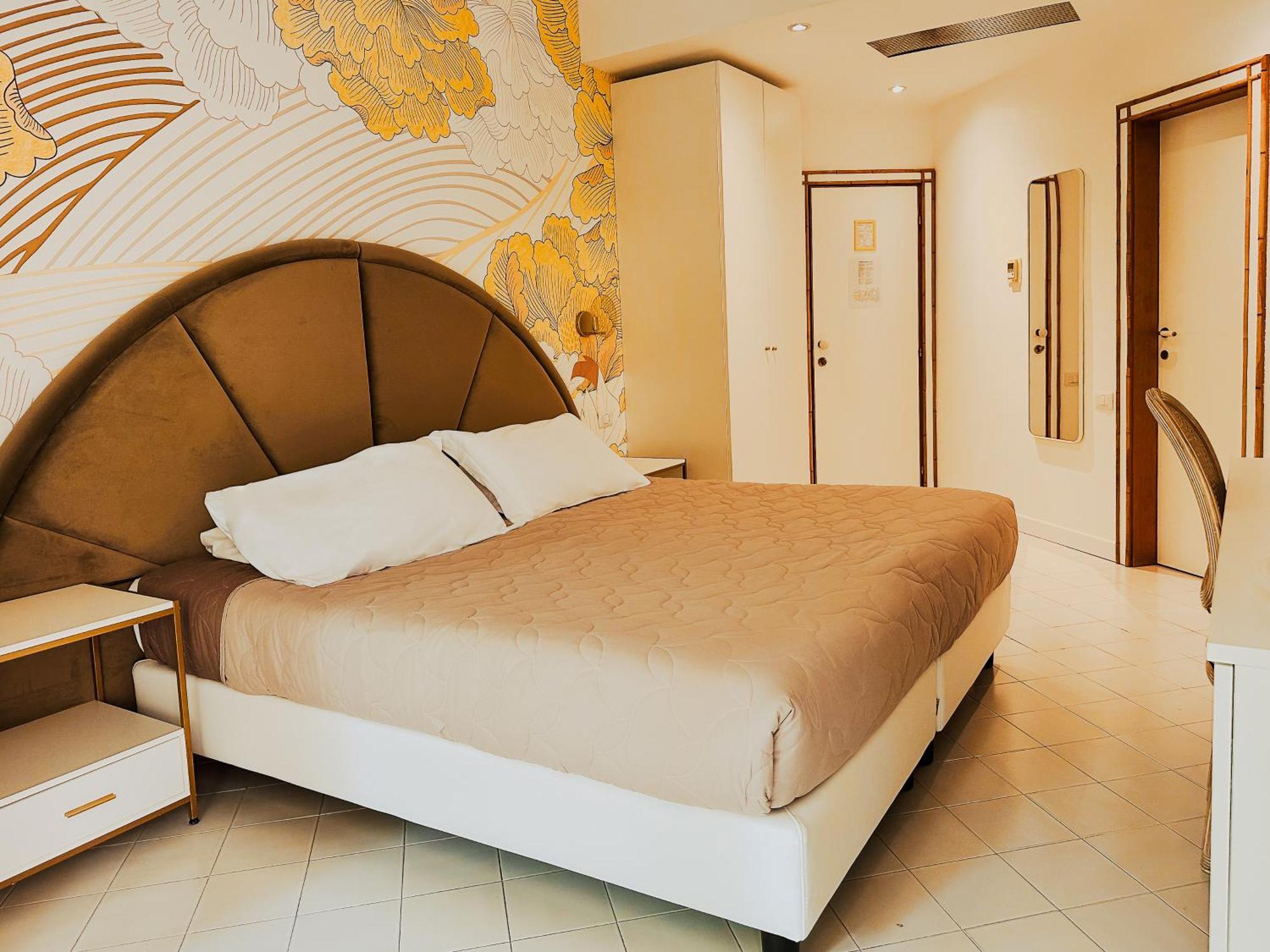 Hotel President - Vintage Hotel In Centro Ριτσόνε Εξωτερικό φωτογραφία